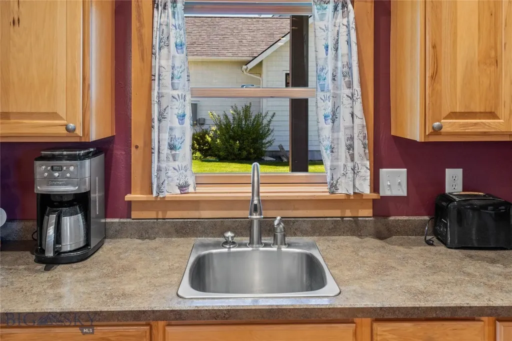 118 Keri Street Manhattan MT 59741