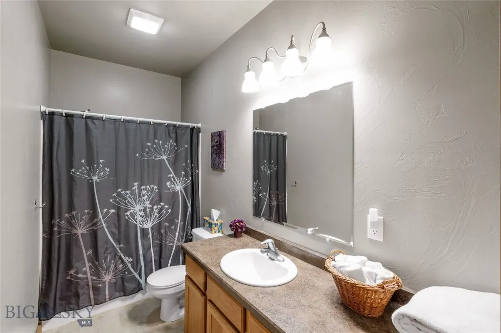118 Keri Street Manhattan MT 59741