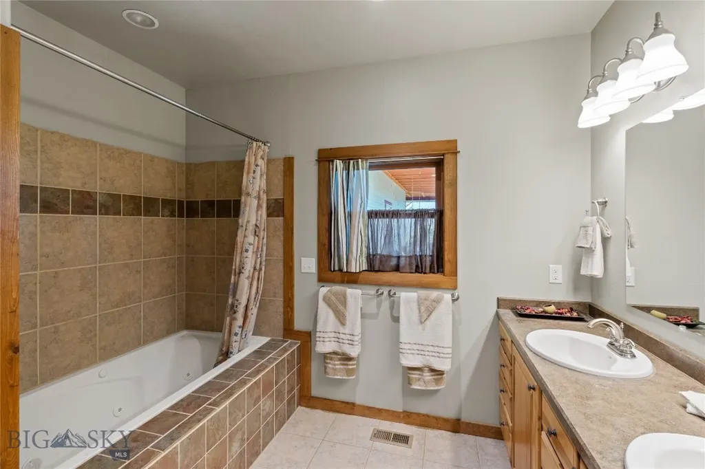 118 Keri Street Manhattan MT 59741