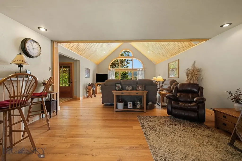 45 Sphinx Mountain Court Ennis MT 59729