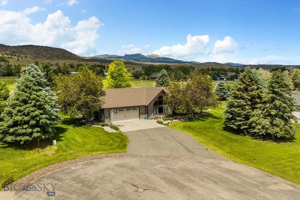 45 Sphinx Mountain Court Ennis MT 59729