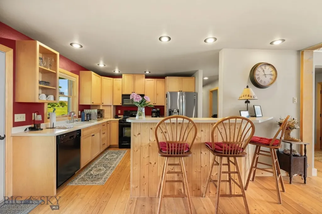 45 Sphinx Mountain Court Ennis MT 59729