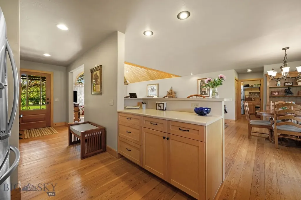 45 Sphinx Mountain Court Ennis MT 59729