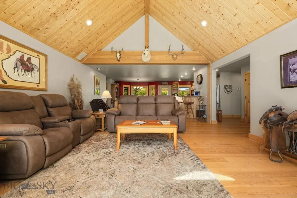 45 Sphinx Mountain Court Ennis MT 59729