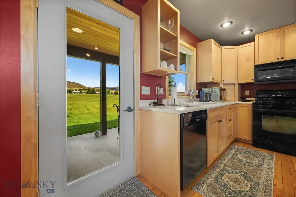 45 Sphinx Mountain Court Ennis MT 59729