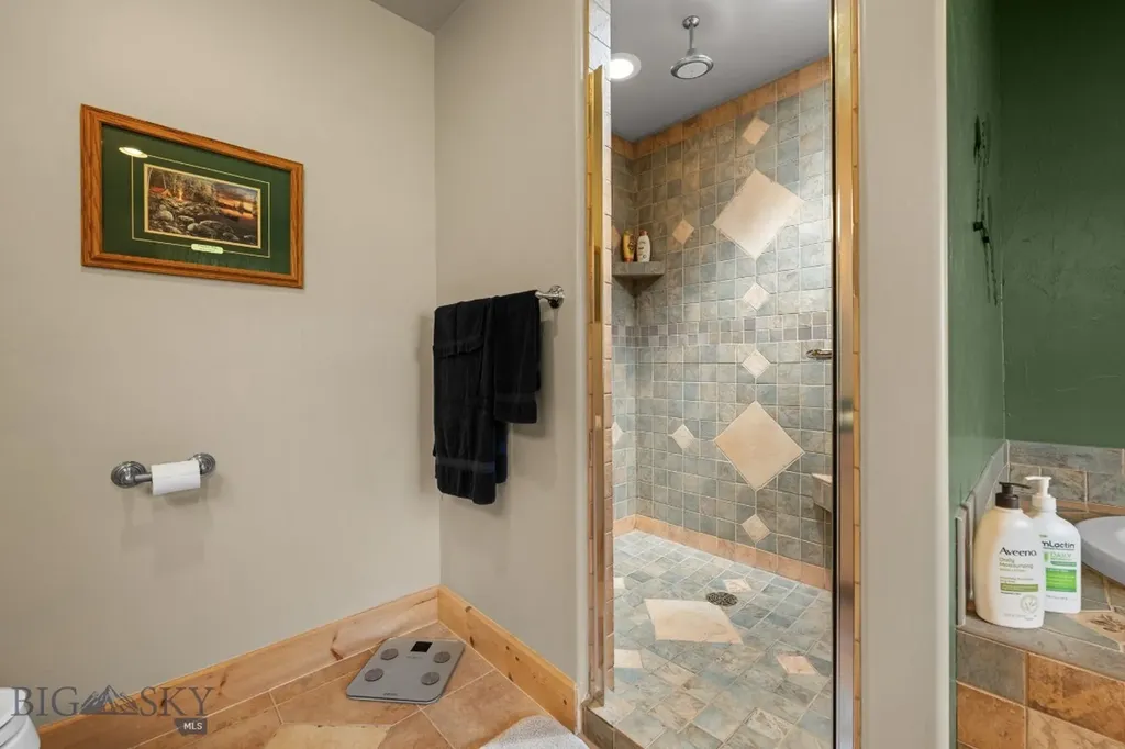 45 Sphinx Mountain Court Ennis MT 59729