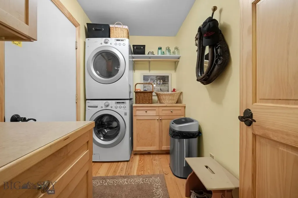 45 Sphinx Mountain Court Ennis MT 59729