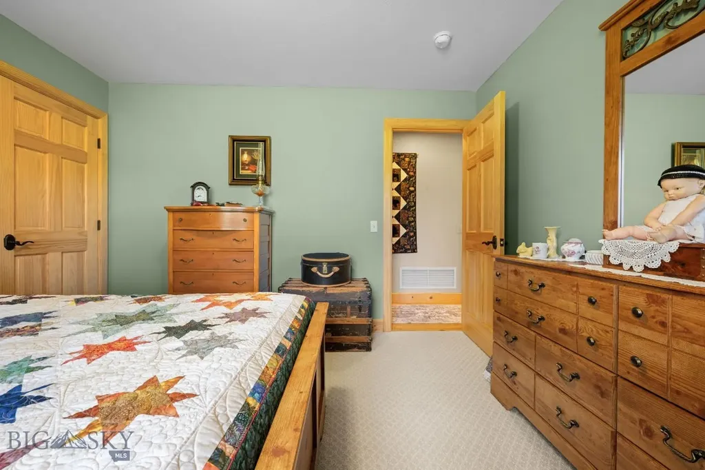 45 Sphinx Mountain Court Ennis MT 59729