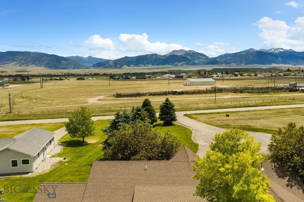 45 Sphinx Mountain Court Ennis MT 59729