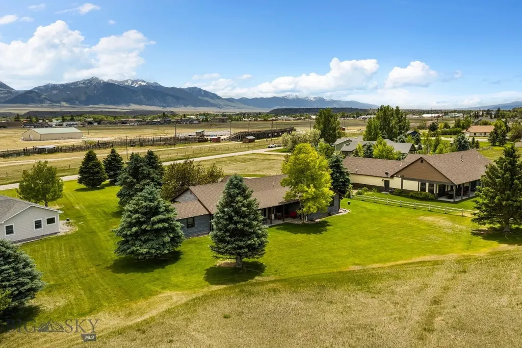 45 Sphinx Mountain Court Ennis MT 59729