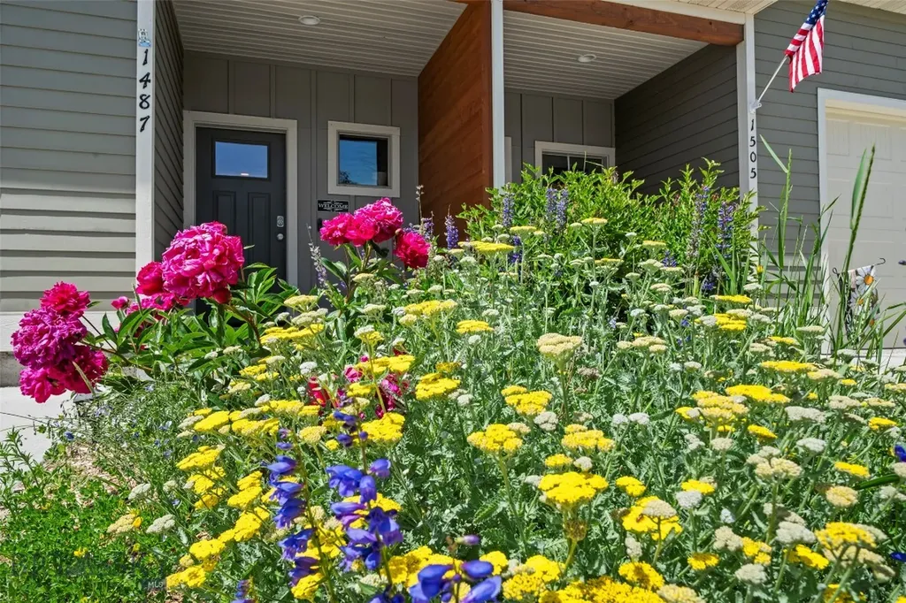 1487 Bora Way Bozeman MT 59718