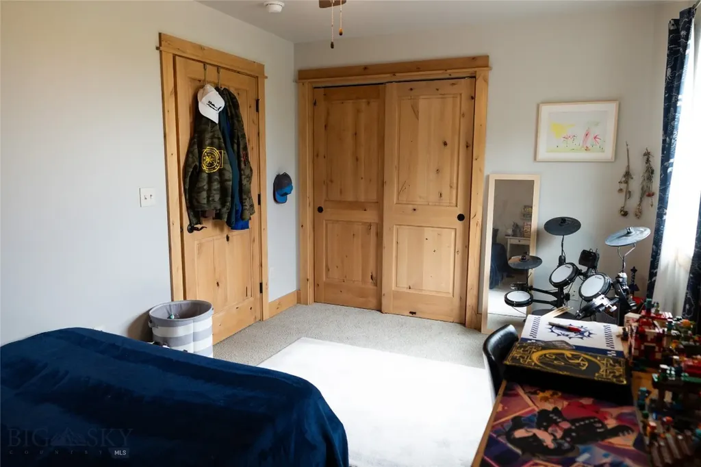 1487 Bora Way Bozeman MT 59718