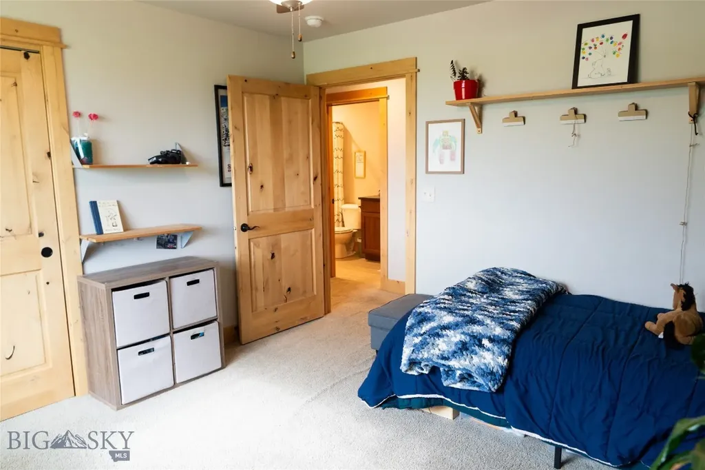1487 Bora Way Bozeman MT 59718