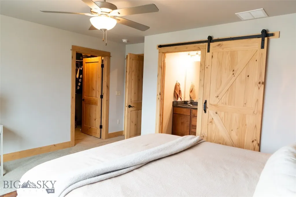 1487 Bora Way Bozeman MT 59718