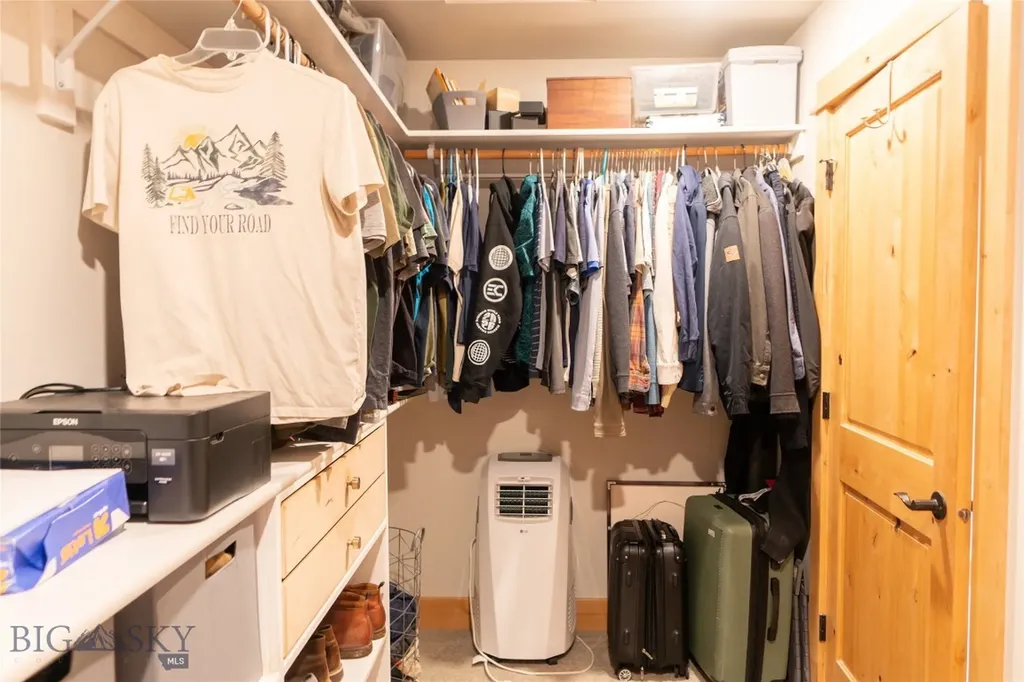 1487 Bora Way Bozeman MT 59718