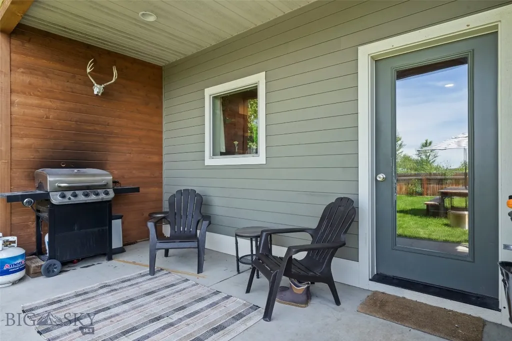 1487 Bora Way Bozeman MT 59718