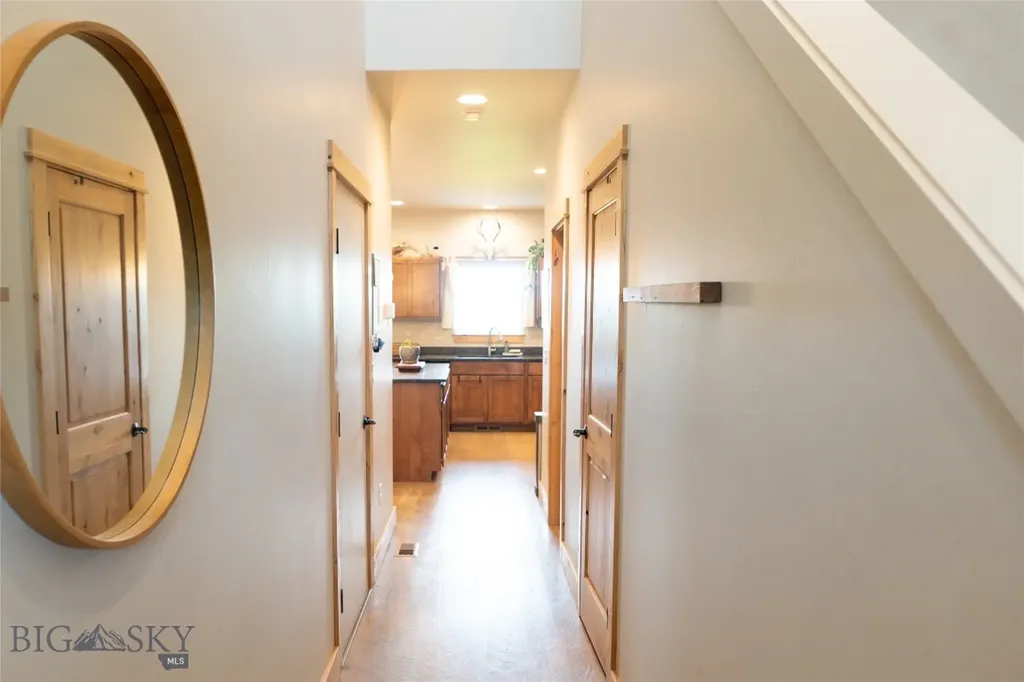1487 Bora Way Bozeman MT 59718