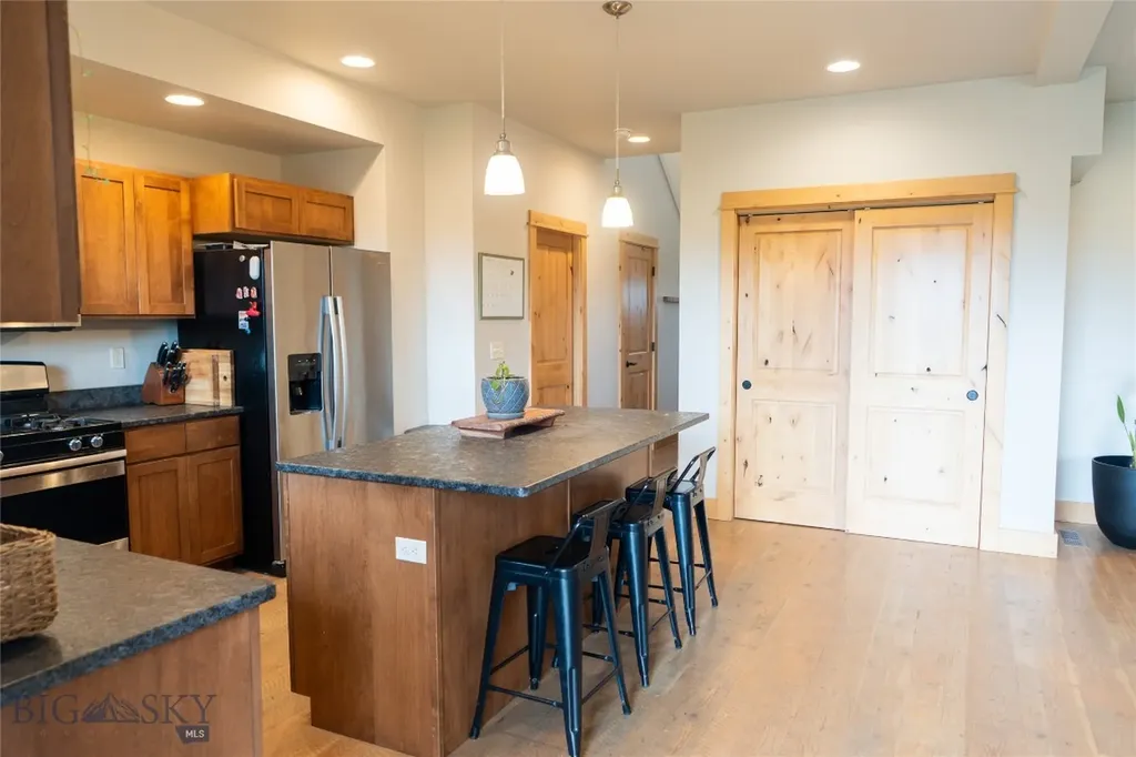 1487 Bora Way Bozeman MT 59718