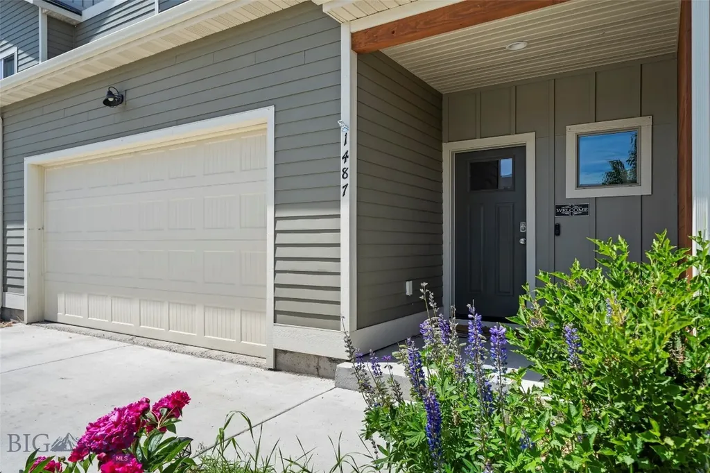 1487 Bora Way Bozeman MT 59718