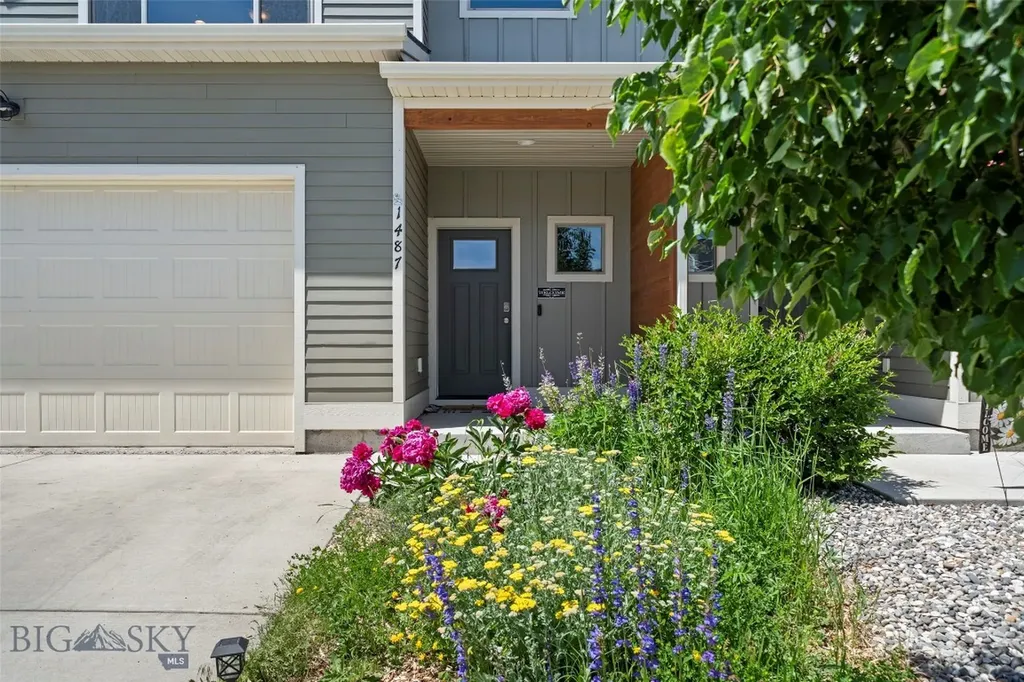 1487 Bora Way Bozeman MT 59718
