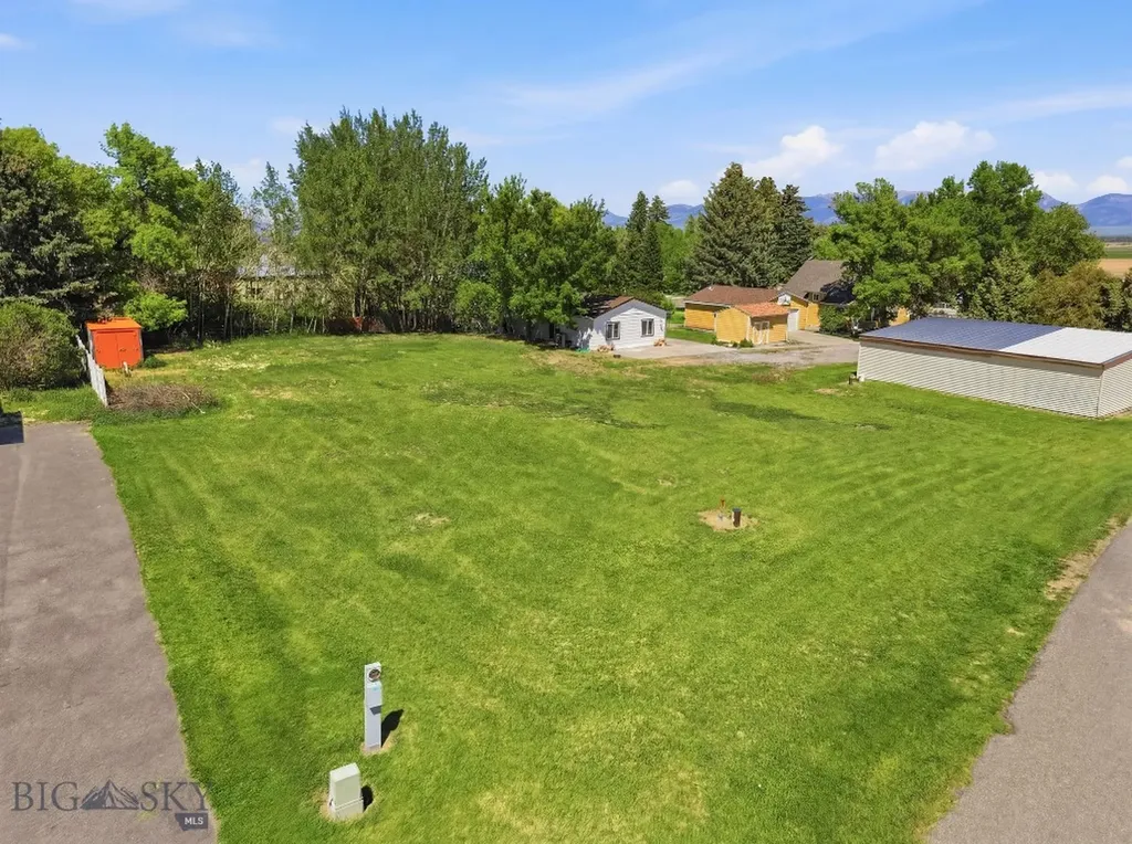 8087 Churchill Road Manhattan MT 59741