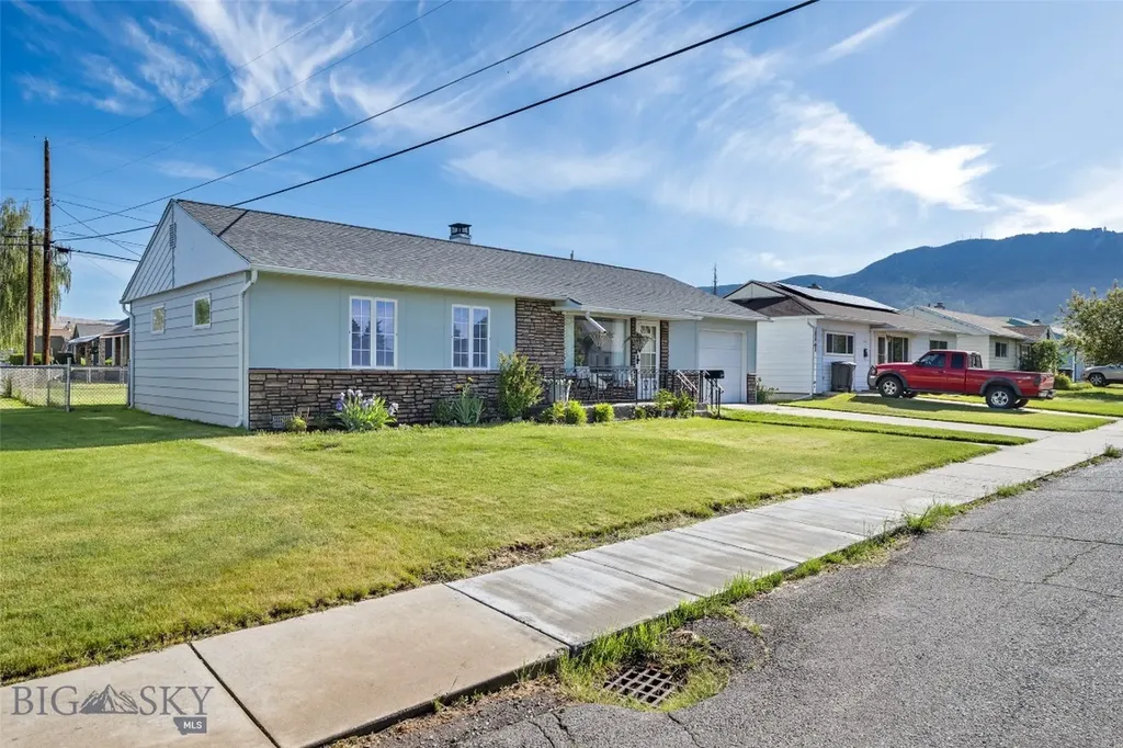 2205 North Drive Butte MT 59701