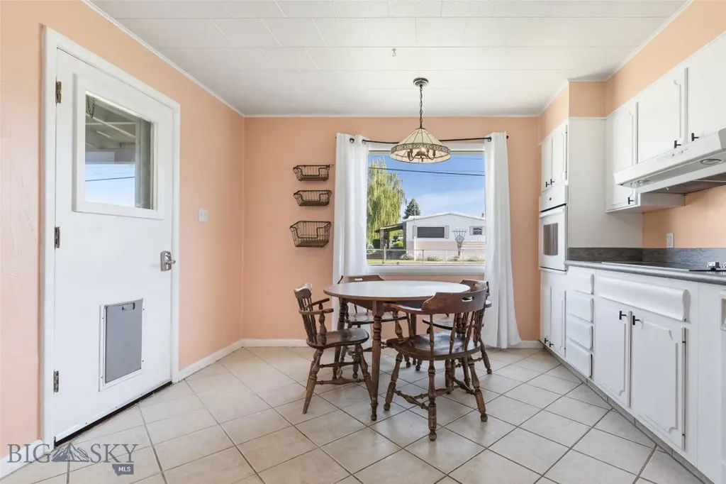 2205 North Drive Butte MT 59701