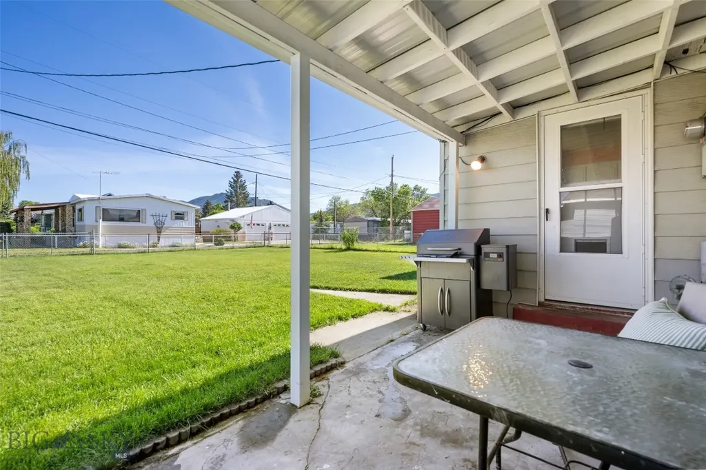 2205 North Drive Butte MT 59701