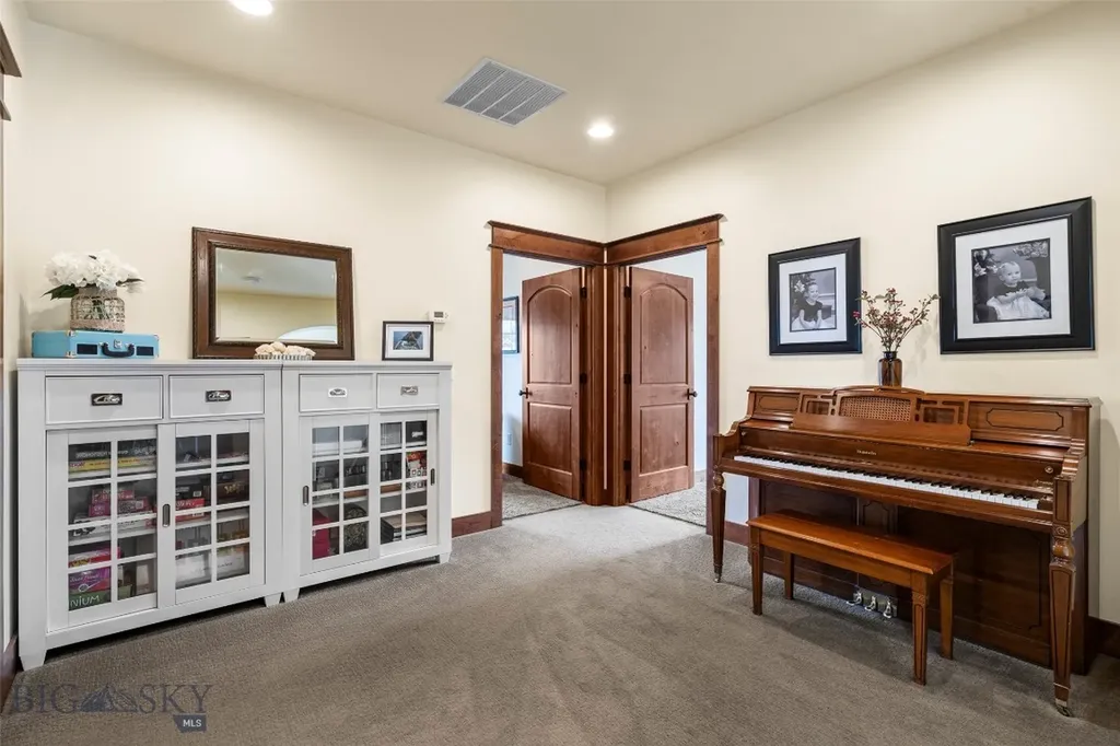 4194 Clydesdale Court Bozeman MT 59718