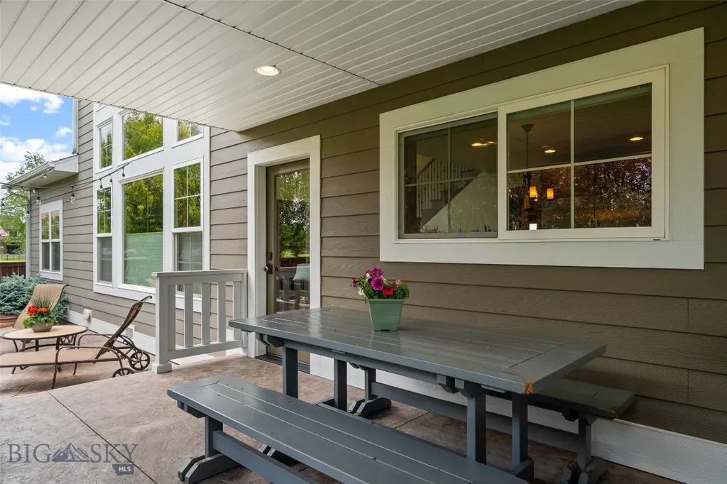 4194 Clydesdale Court Bozeman MT 59718