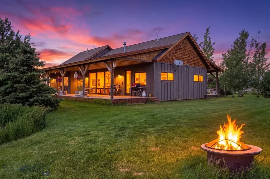 11762 Gooch Hill Road Gallatin Gateway MT 59730