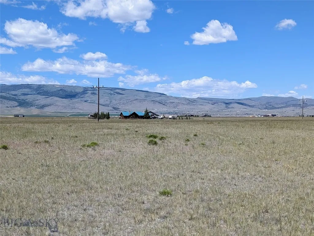 1 Lonesome Dove Ranch Section 27 S Cameron MT 59720