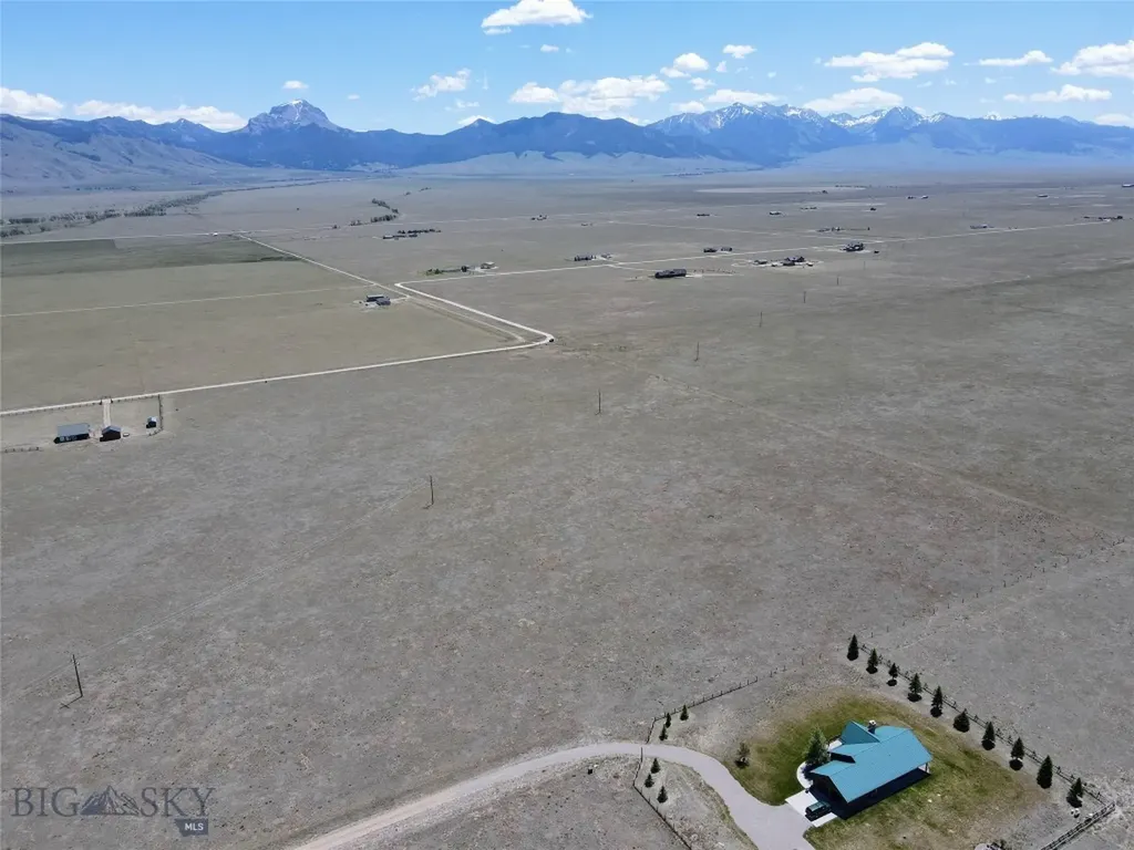 1 Lonesome Dove Ranch Section 27 S Cameron MT 59720
