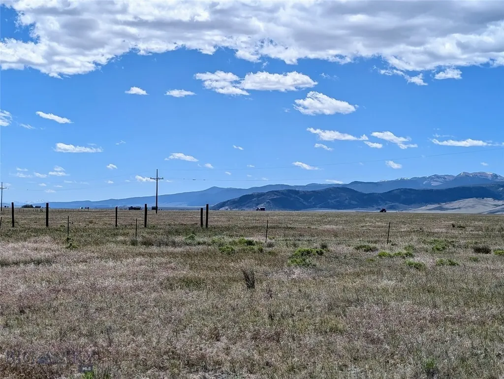 1 Lonesome Dove Ranch Section 27 S Cameron MT 59720