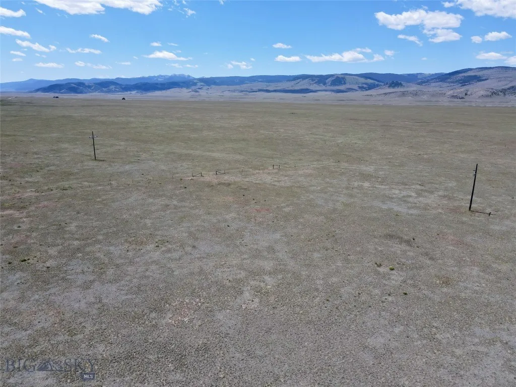 1 Lonesome Dove Ranch Section 27 S Cameron MT 59720