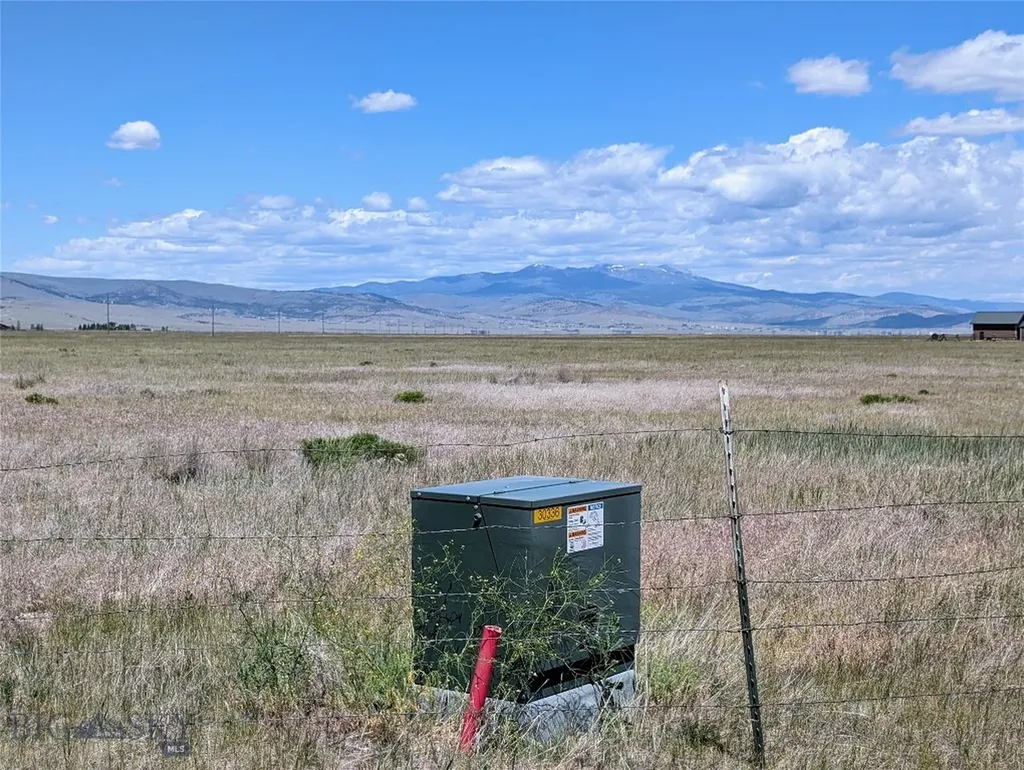 1 Lonesome Dove Ranch Section 27 S Cameron MT 59720