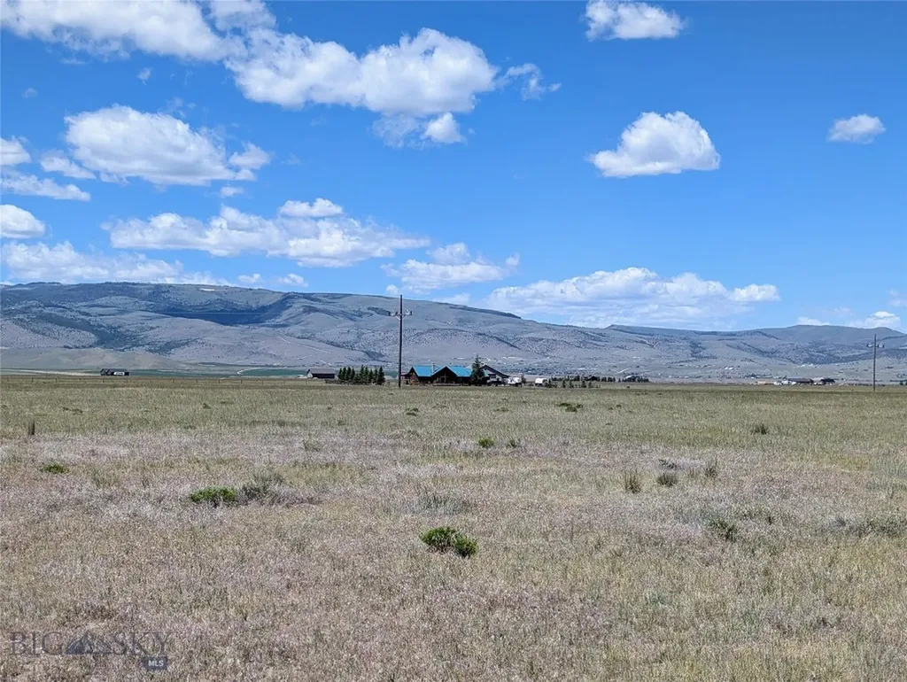 1 Lonesome Dove Ranch Section 27 S Cameron MT 59720