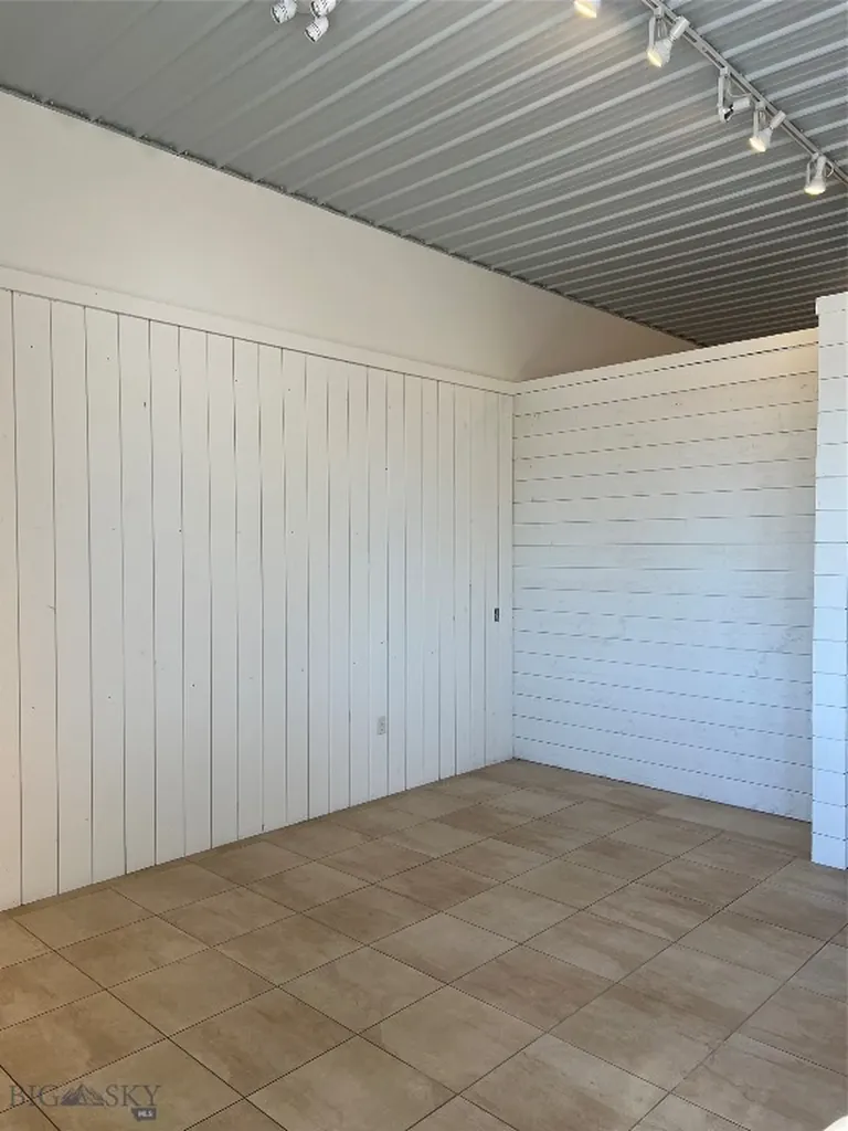 80085 Gallatin Road Bozeman MT 59718