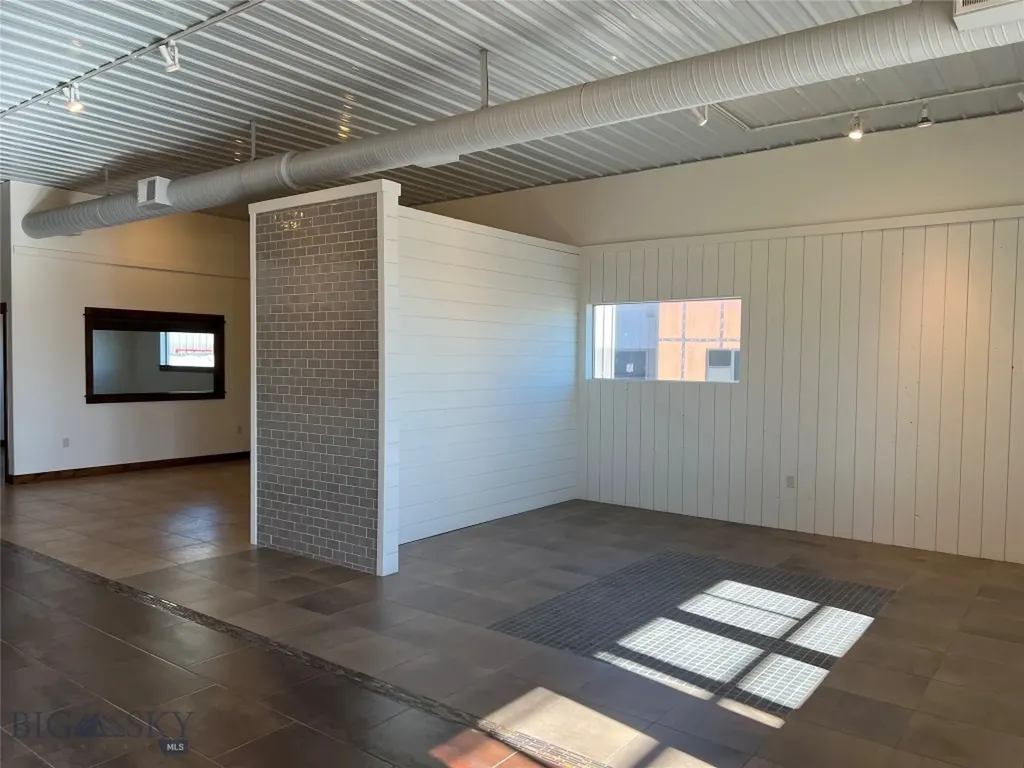 80085 Gallatin Road Bozeman MT 59718