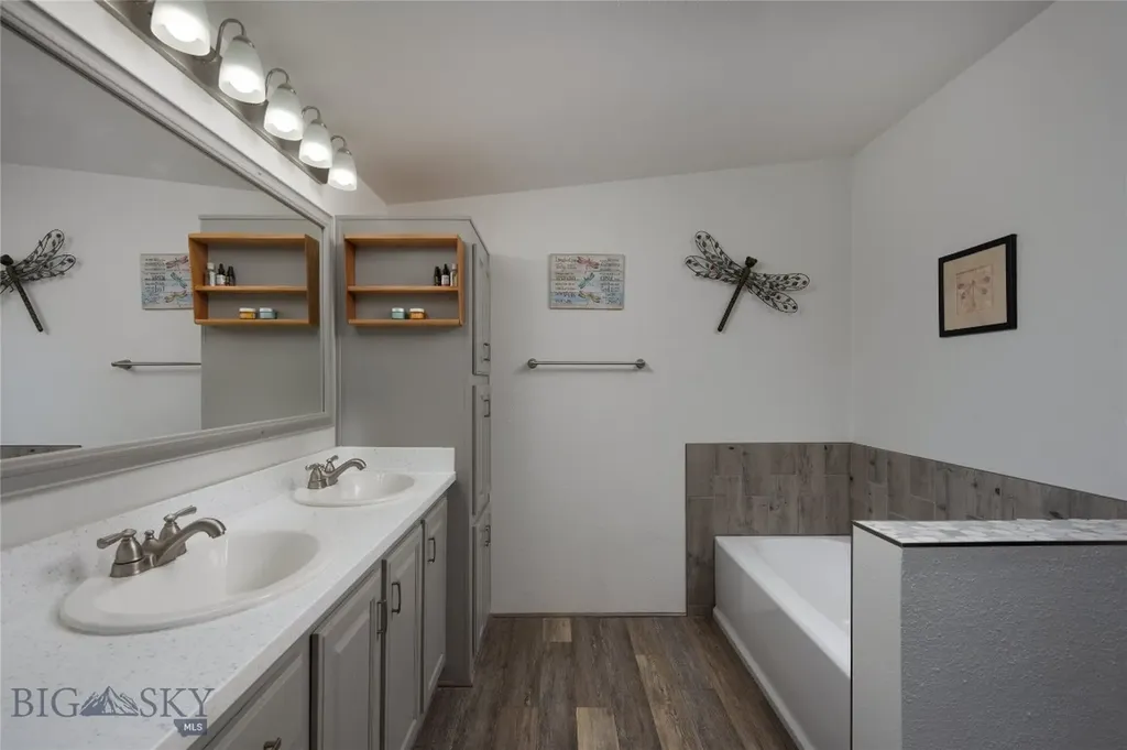 118 Wheeler Mountain Way Gallatin Gateway MT 59730