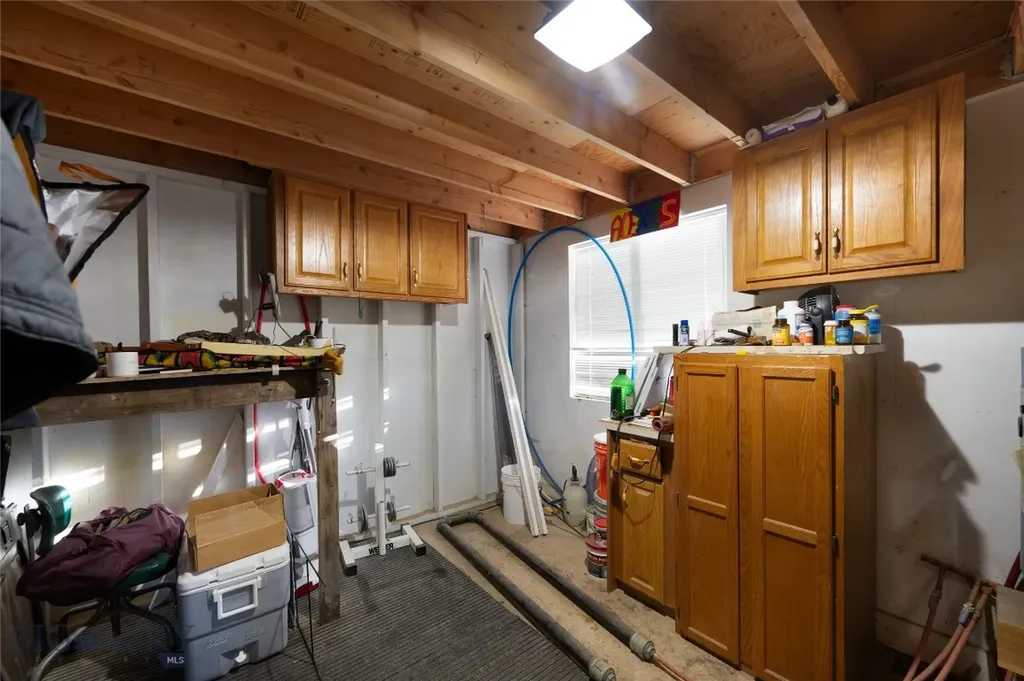 118 Wheeler Mountain Way Gallatin Gateway MT 59730