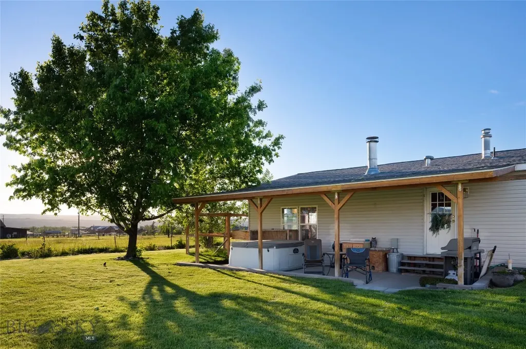118 Wheeler Mountain Way Gallatin Gateway MT 59730