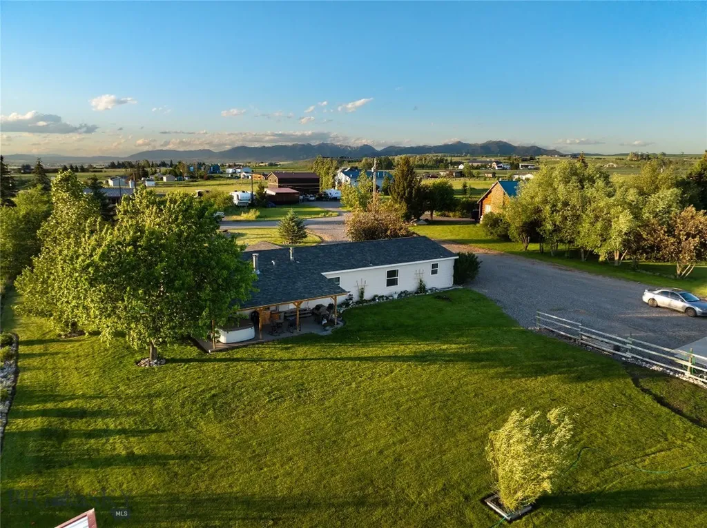 118 Wheeler Mountain Way Gallatin Gateway MT 59730