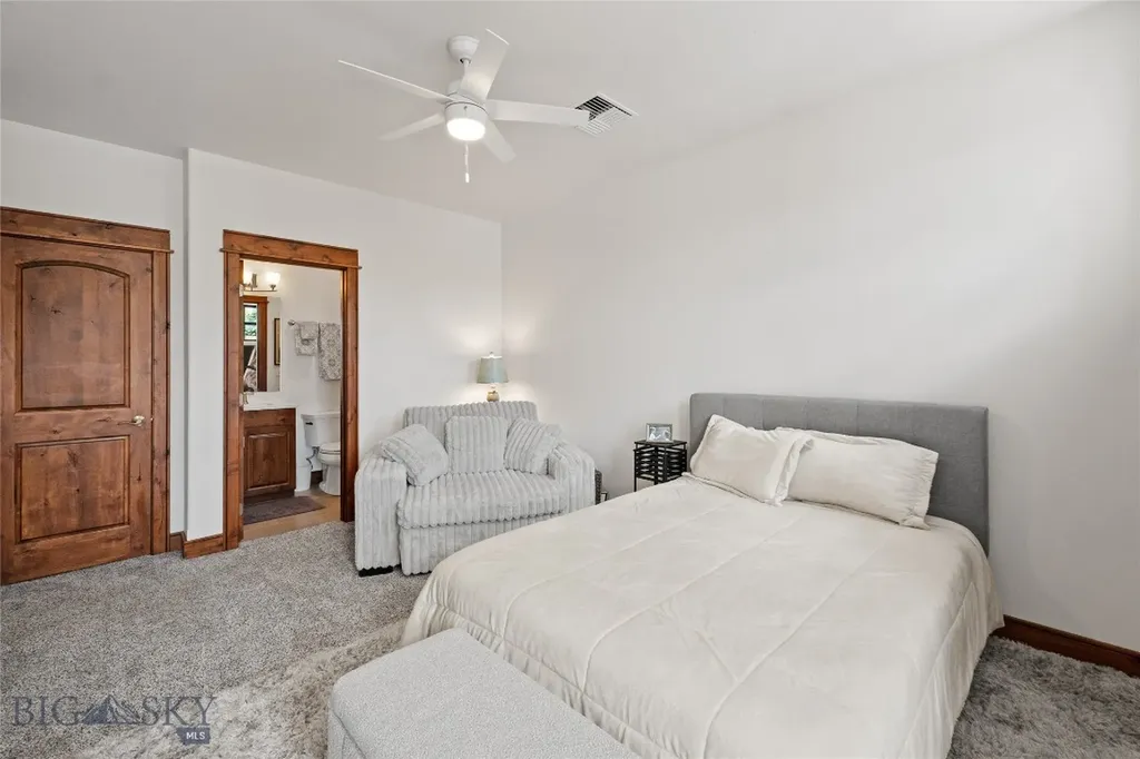 115 E Gallatin Avenue Manhattan MT 59741