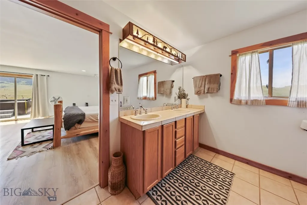 69 O Rea Creek Livingston MT 59047
