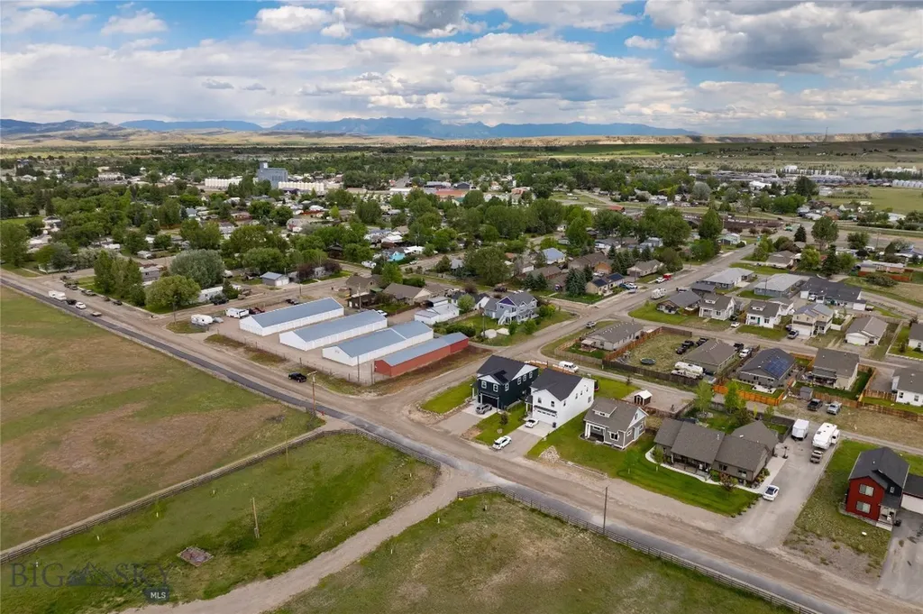 611 Jefferson Street Three Forks MT 59752