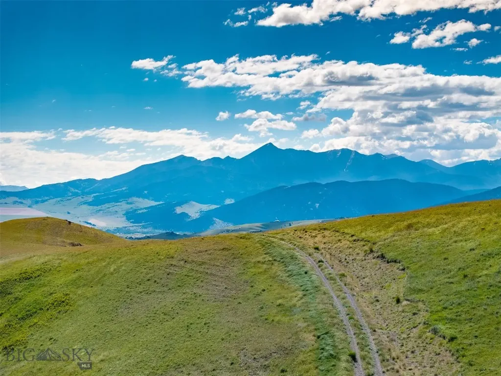 157 Little Springs Creek Road Livingston MT 59047