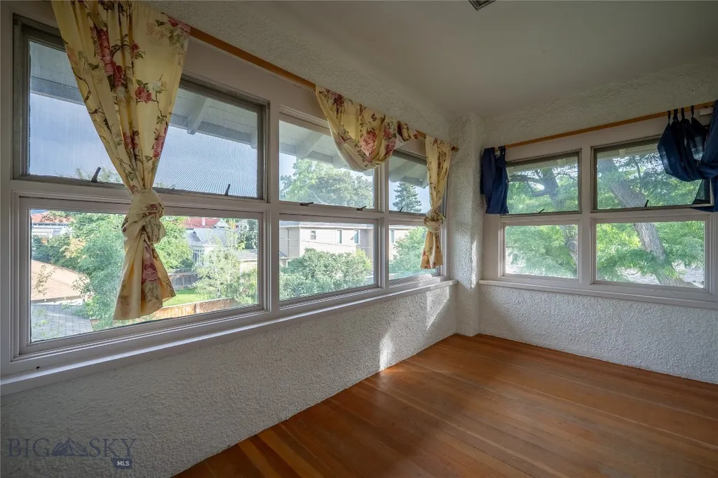 315 W Lewis Street Livingston MT 59047