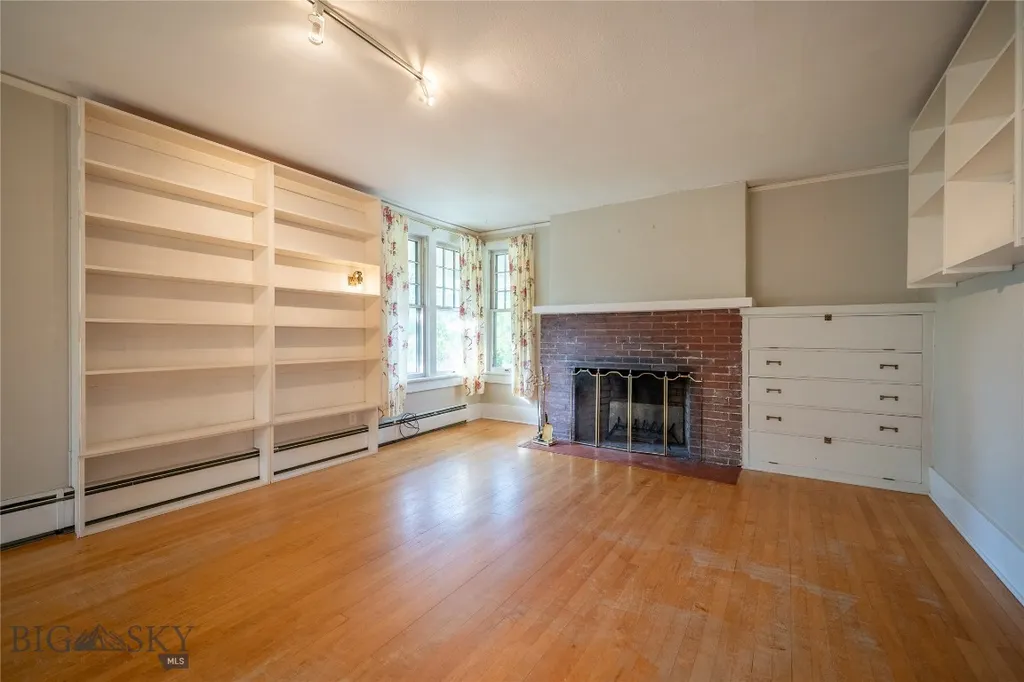315 W Lewis Street Livingston MT 59047