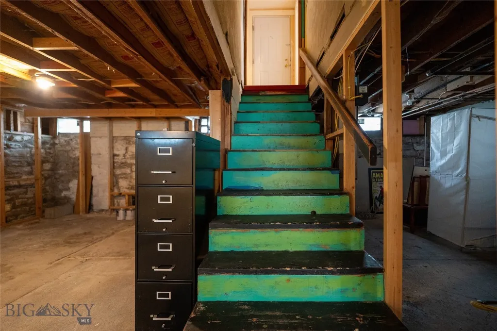 315 W Lewis Street Livingston MT 59047